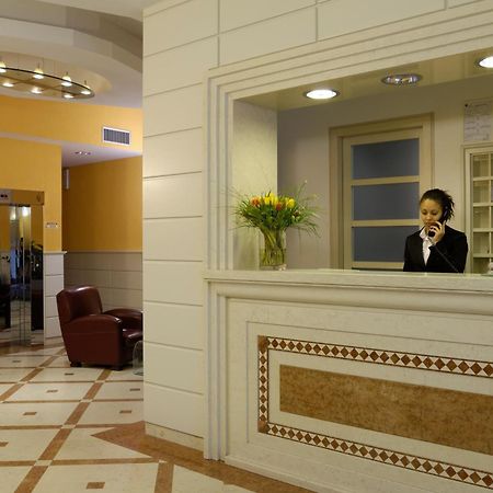 Hotel Masini ฟอร์ลี ภายนอก รูปภาพ