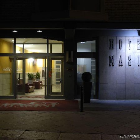 Hotel Masini ฟอร์ลี ภายนอก รูปภาพ